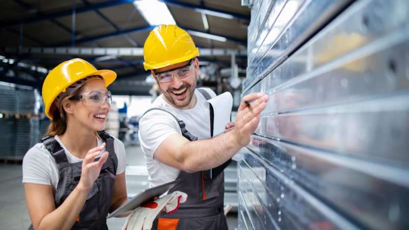 The Best Time to Schedule a Garage Door Tune-Up in Houston